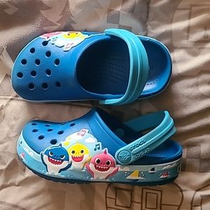 Crocs. Kids. Baby shark size 9. For a girl or boy